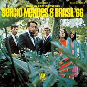 ("Mas Que Nada / Sergio Mendes & Brasil '66" 1966年)